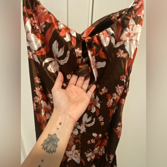 NWT reformation joanne silk midi dress - Picture 10 of 10